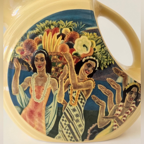 FIESTA HAWAIIANA WARE LYNN KRANTZ Dishbooks Large Disk Pitcher by Homer Laughlin - Picture 6 of 7